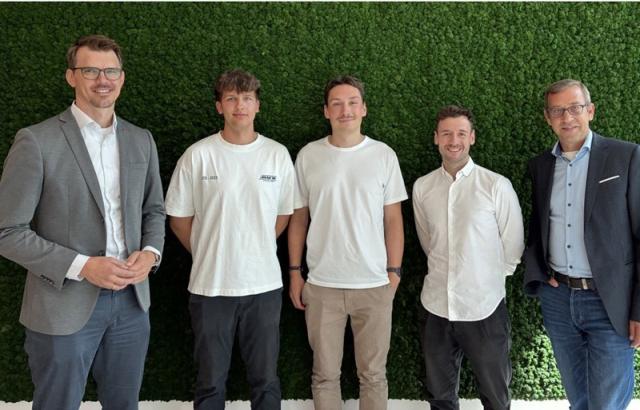 9_Gruppenfoto_PreisDB.jpg