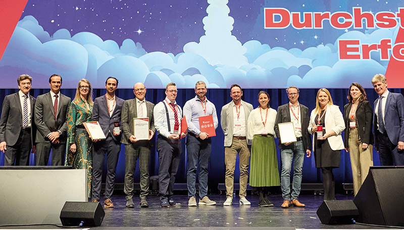 www.annarauchenberger.com / Anna Rauchenberger - Salzburg, Austria - 18.03.2026 - Quality Austria Forum im Salzburg Congress. FOTO: Gruppenfoto Qualitätschampion / -talent / -team und Sonderpreis der Jury