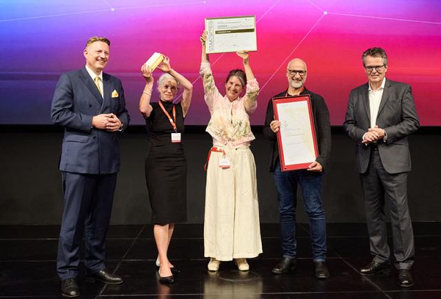 Gewinner des Staatspreises Unternehmensqualität mit Jury-Vertretern