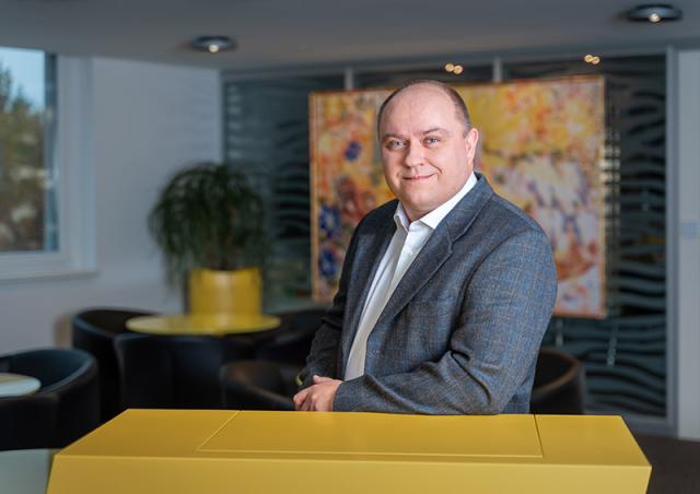 Kasten_Mindbreeze_Daniel_Fallmann_2022.jpg