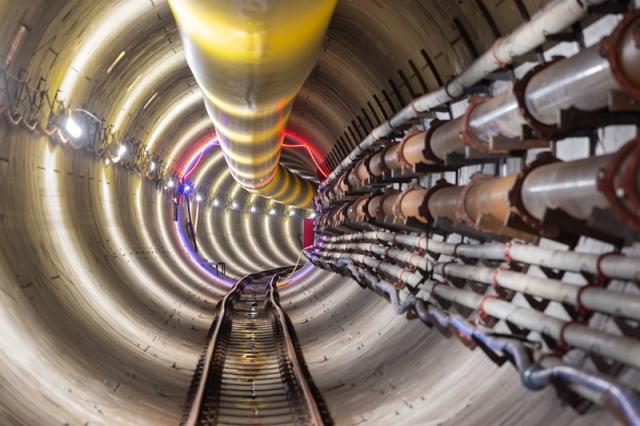 5,2 km lange Tunnel unter der Elbe