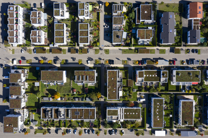 Umfrage: Immobilien als sichere Anlage